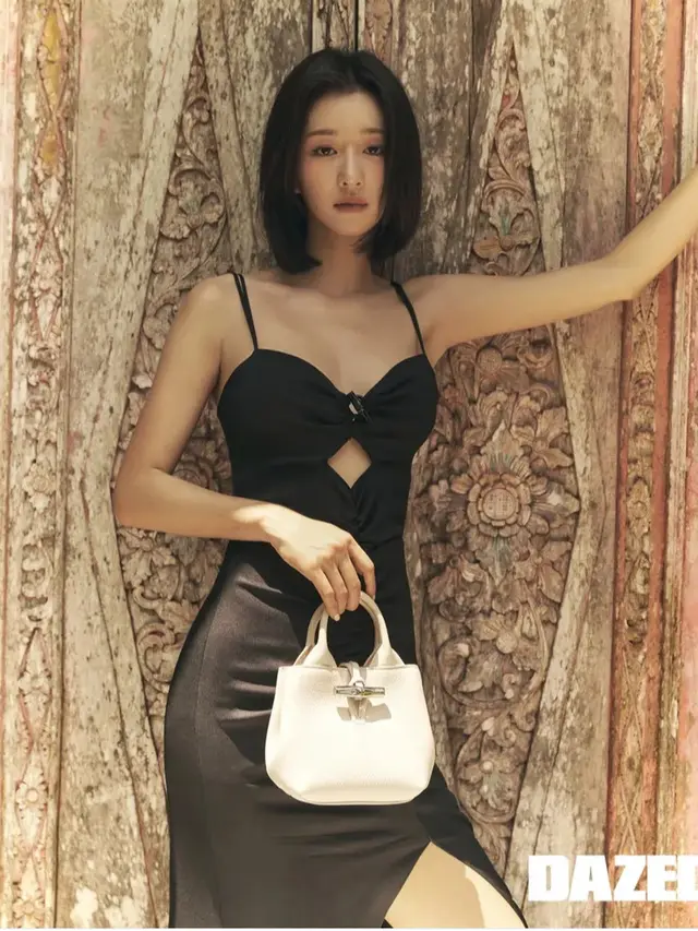 Gaya Fresh Seo Ye Ji dengan Potongan Rambut Pendek. [@yeyeji_seo]