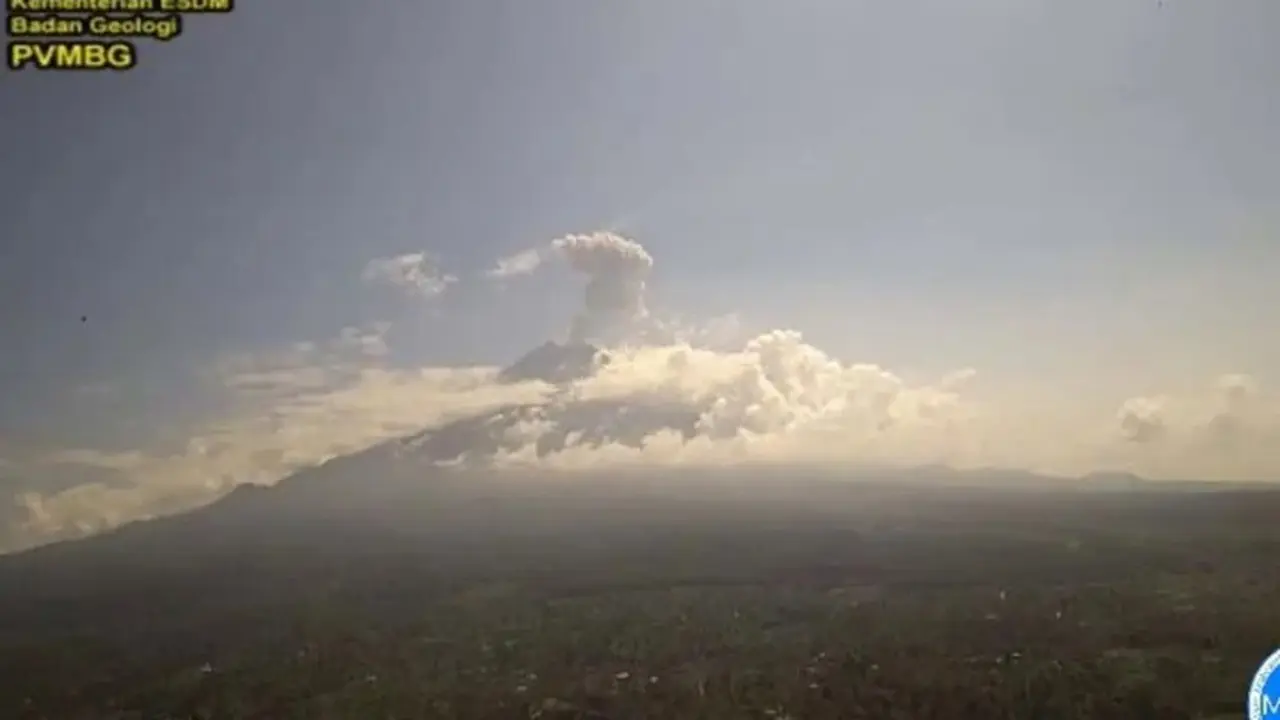Gunung Semeru erupsi, Tinggi Letusan Capai 1 Kilometer (Istimewa)