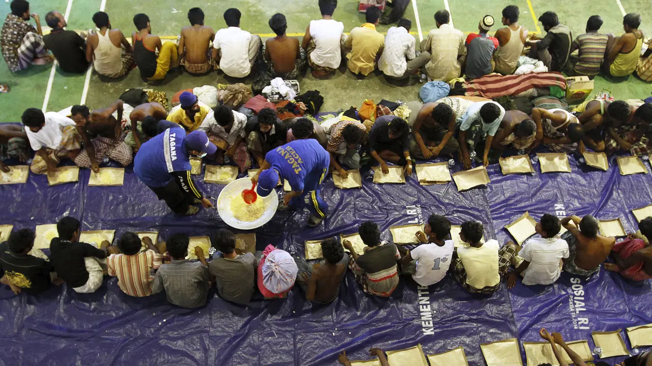 Ratusan Pengungsi Rohingya Terdampar di Aceh 