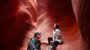 Ririn Ekawati dan Ibnu Jamil di Antelope Canyon [Instagram/ririnekawati]