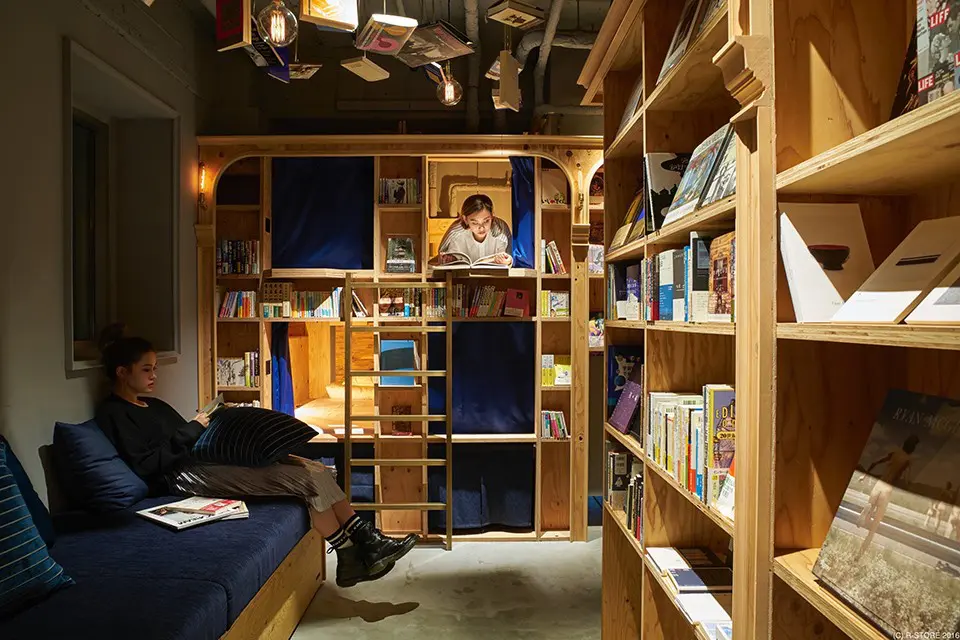 Book and Bed Tokyo 2 (bookandbedtokyo.com)