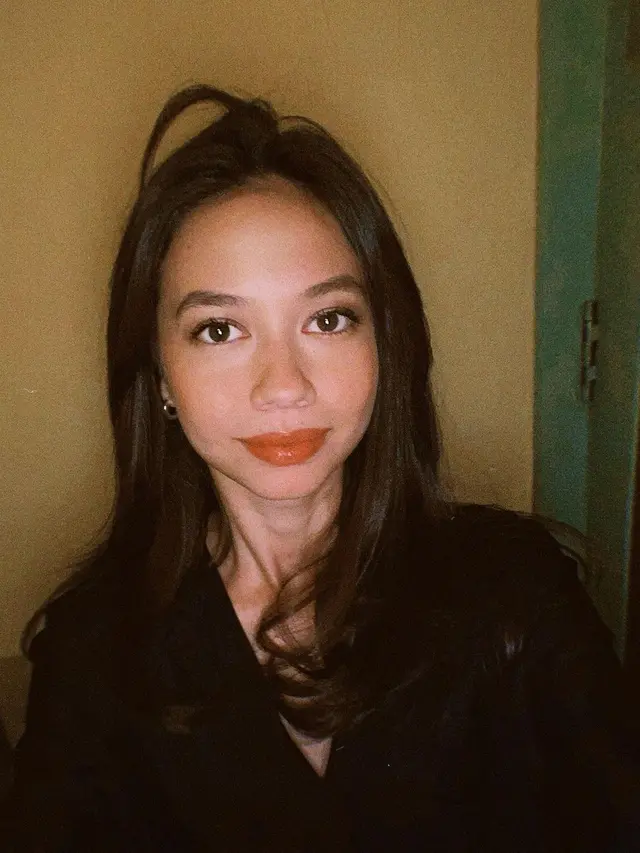 8 Gaya Yuki Kato yang Dibilang Mirip Lisa BLACKPINK, Semirip Itukah?