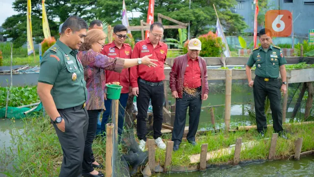 Prabu Center 08 dan Ratu Prabu kunjungi lahan ketahanan pangan terpadu Kodam XIV Hasanuddin (Liputan6.com/Fauzan)