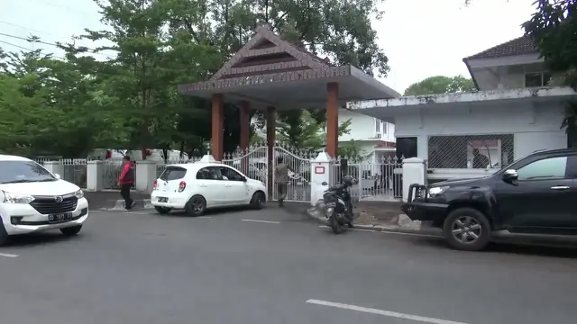 Geledah 4 Tempat Berbeda, KPK Sita Dokumen dan Uang Tunai Pasca OTT Gubernur Sulsel