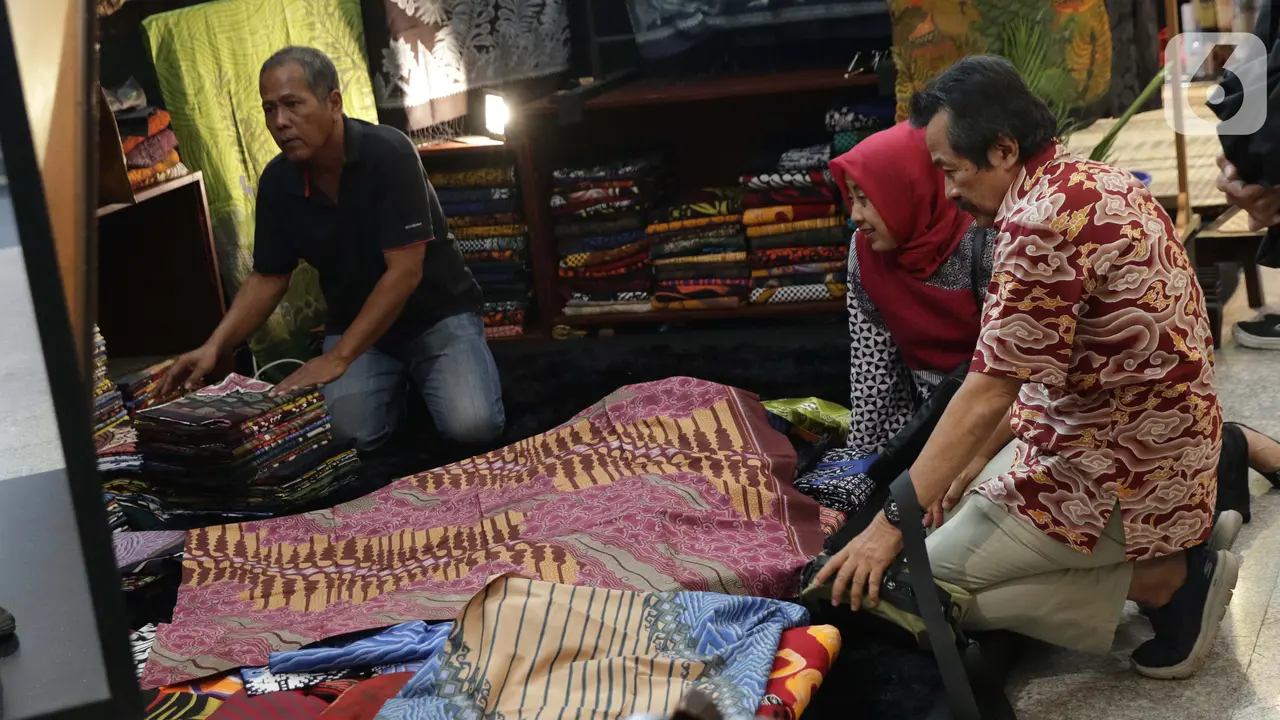 Ratusan Koleksi Batik Warnai ICRA Exhibition 2019