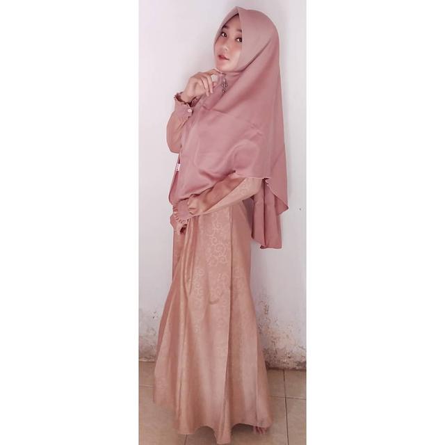 Disebut Mirip Livy Renata, Ini 6 Gaya Difarina Difarina Indra Saat Pakai Hijab