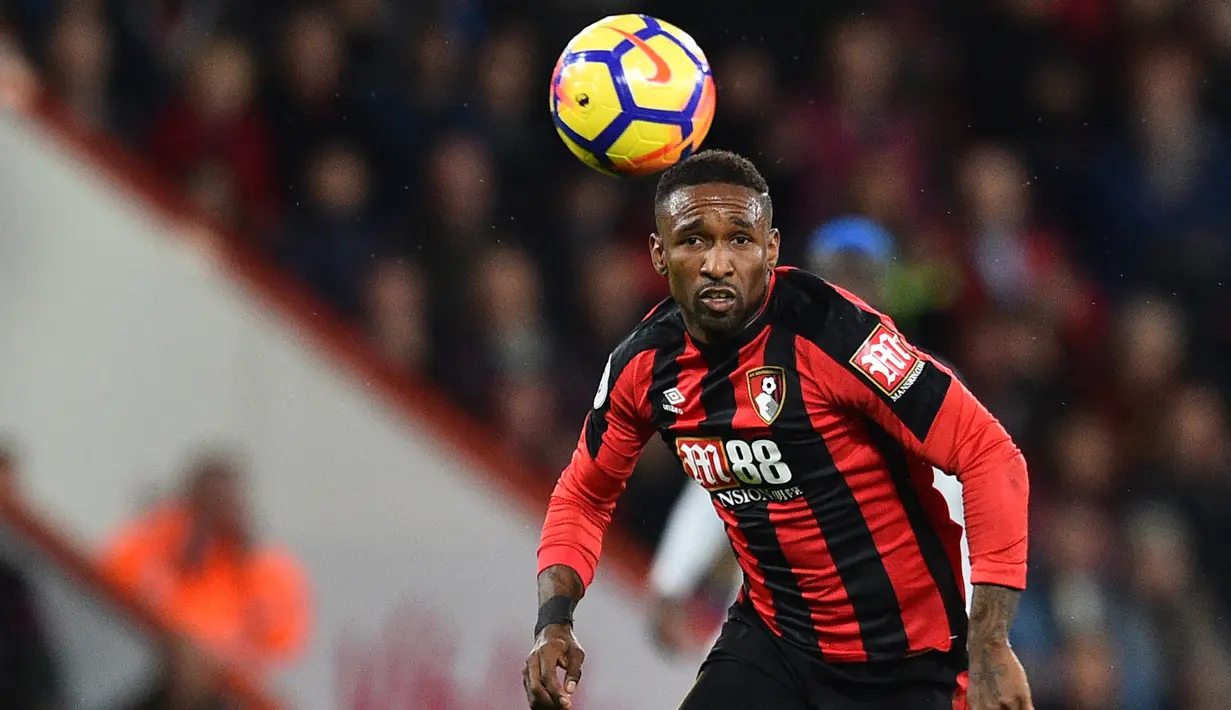 8. Jermain Defoe (162 gol) - Jermain Defoe tercatat sebagai salah satu pemain pencetak gol terbanyak di Liga Inggris. Defoe memiliki catatan 162 gol dalam 21 tahun kariernya di Liga Inggris. (AFP/Glyn KIRK)