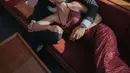 Meski belum mengabarkan kapan mereka akan menggelar pernikahan, banyak doa juga yang diberikan untuk kelancaran hubungan keduanya. Pemotretan Ayu dan calon suaminya berhasil curi perhatian.(Liputan6.com/IG/@ayumaulida97)