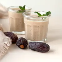 Milkshake kurma./Copyright shutterstock.com/g/kochabamba