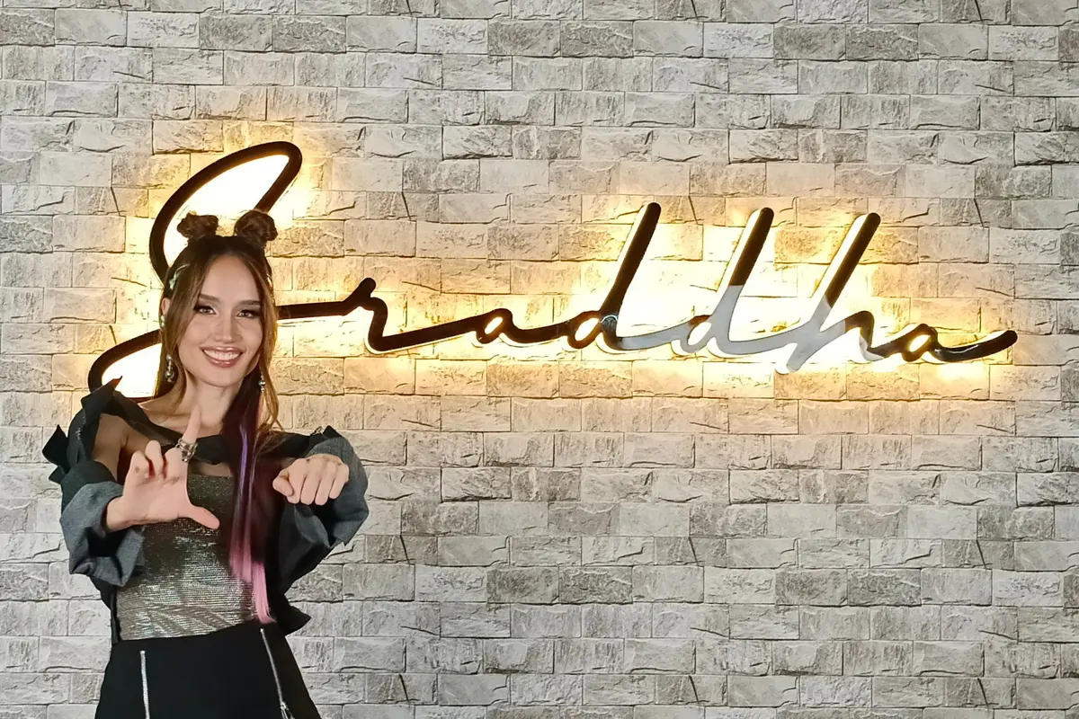 Cinta Laura (FIMELA)