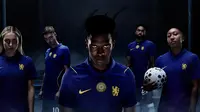 Chelsea resmi merilis jersey anyar untuk musim 2026/2027. (dok. Chelsea)