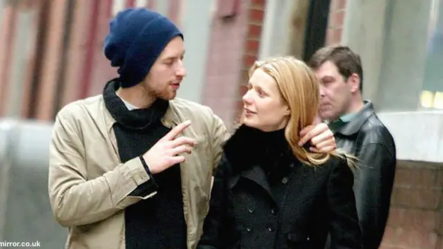 gwyneth-paltrow-chris-martin-130318-logo