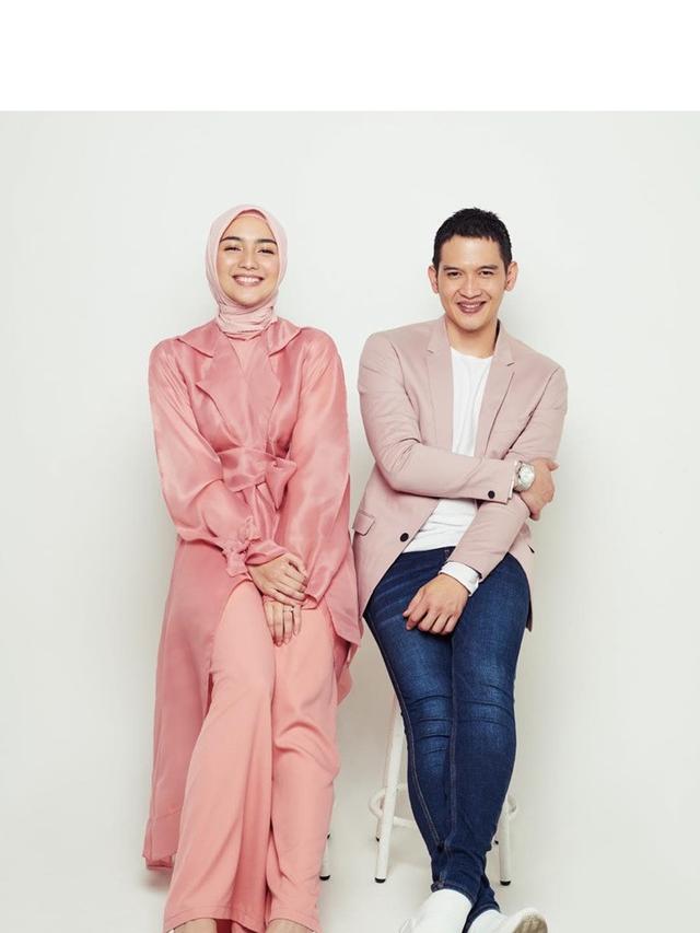 7 Potret Citra Kirana dan Rezky Aditya Kenakan Baju Kembar, Serasi Banget