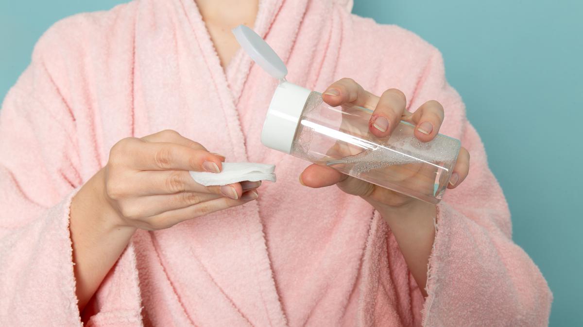 Aman untuk Kulit Sensitif, Rekomendasi Micellar Water dengan Kandungan Centella Asiatica &amp; Calendula