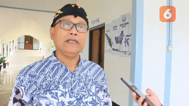 Ahman Kurniawan, Kepala UPTD Pelabuhan Perikanan Muara Ciasem DKP Provinsi Jawa Barat. (Liputan6.com/Fira Syahrin).