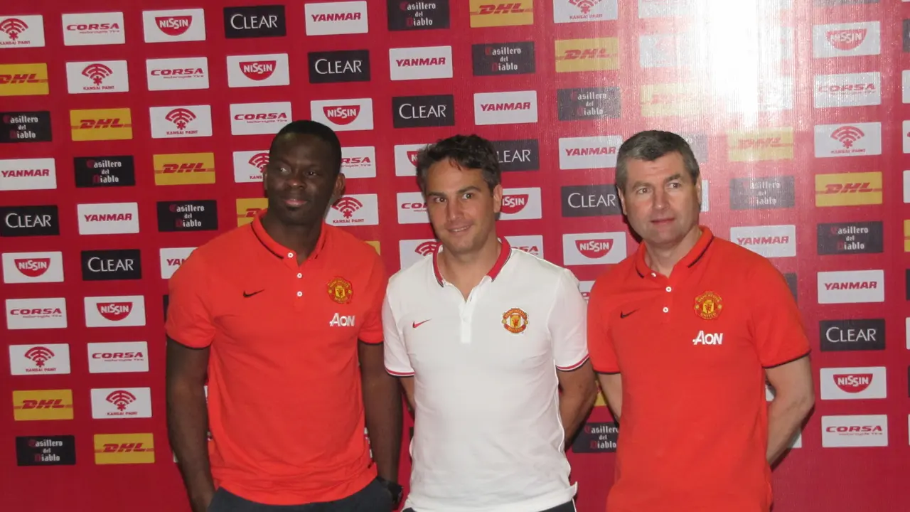 Legenda MU Bandingkan Taktik Van Gaal dengan Ferguson (udah)