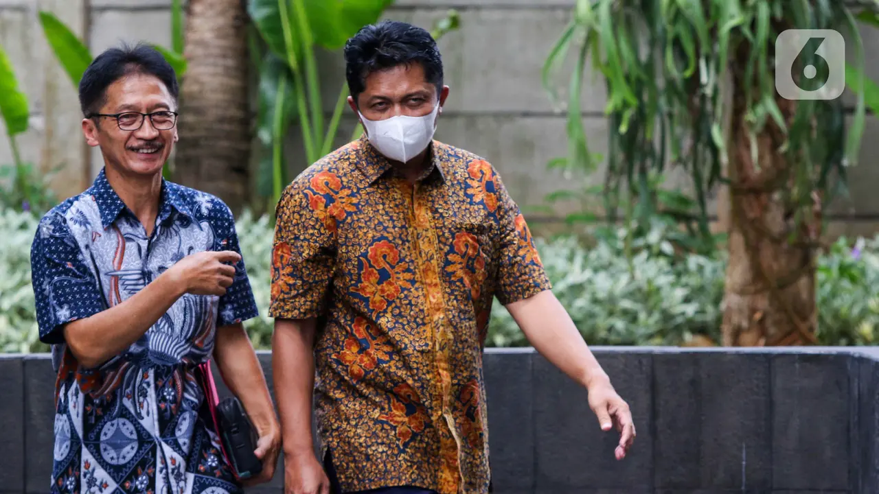 Kepala BPPD Sidoarjo Ari Suryono Hadir Jalani Pemeriksaan Penyidik KPK