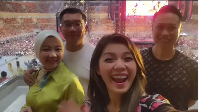 Potret 6 Artis Nonton Konser Ed Sheeran di Jakarta, Nyanyi Bareng Penyanyi Favorit