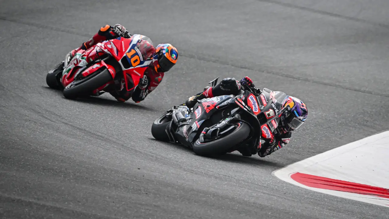 Jorge Martin (Depan)
