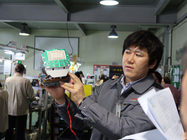 Pabrik multicooker Cuckoo di Busan, Korea Selatan &copy;vemale.com