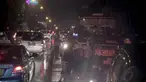 Sejumlah kendaraan terjebak macet akibat banjir yang merendam jalan Tendean, Jakarta, Senin (11/8/14). (Liputan6.com/Faizal Fanani)