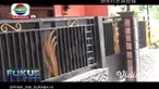 Tim Densus 88 Anti Teror mengamankan seorang terduga teroris di Kabupaten Pasuruan. Seorang pria berinisial AD ini diduga terlibat dalam jaringan bom bunuh diri di Medan. Penangkapan ini dibenarkan Kabid Humas Polda Jatim Kombes Pol Frans Barung Mang...