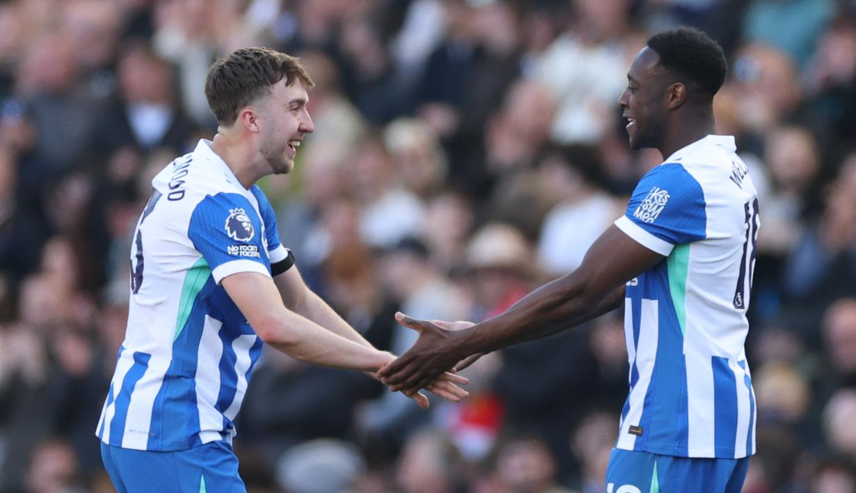Mantan pemain Manchester United Danny Welbeck menjadi mimpi buruk bagi tim tamu setelah mencetak dua gol kemenangan. (AP Photo/Ian Walton)
