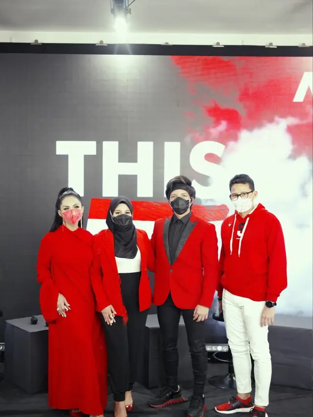 Atta Halilintar bersama dengan Aurel Hermansyah dan Krisdayanti