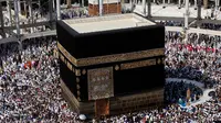 Pertama Kalinya, Gembok Kabah Terbuat dari Emas