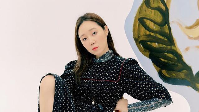 Gaya rambut Gong Hyo Jin yang bikin dirinya tampil awet muda