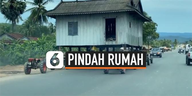 VIDEO: Unik, Aksi Keluarga di Kamboja Pindahkan Rumah Pakai Traktor