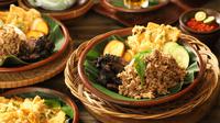 Ilustrasi nasi megono./Copyright shutterstock.com/g/AriyaniTedjo