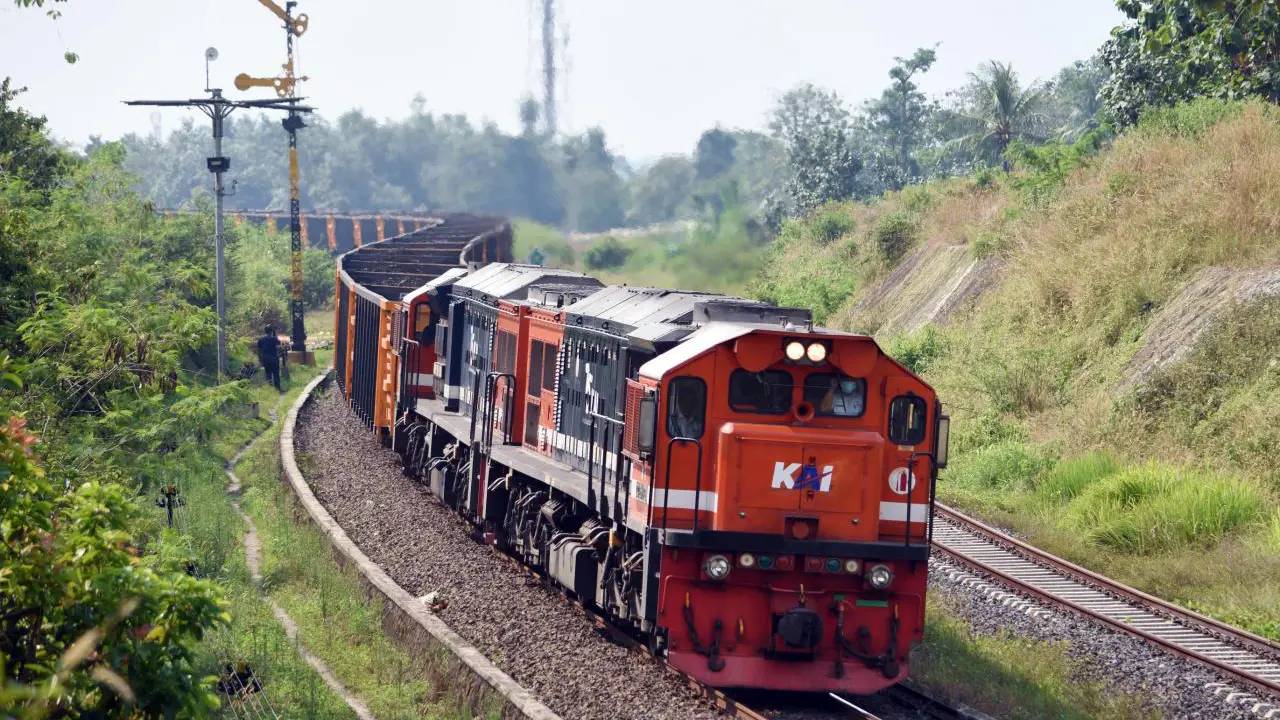 KAI mengakselerasi inisiatif Integrated Logistic Solution sebagai fondasi untuk menghadirkan layanan logistik yang terintegrasi. (Foto: KAI)
