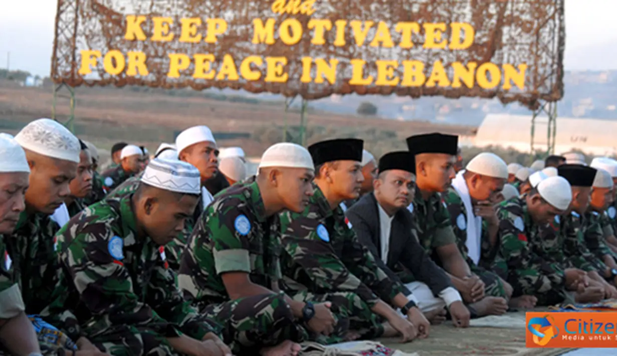Citizen6, Lebanon: Prajurit TNI Konga XXIII-F memperingati Nuzulul Qur’an, bertempat di Markas Satgas UN-Posn 7-1, Adshid al Qusayr, Lebanon Selatan, Selasa (7/8). (Pengirim: Badarudin Bakri).