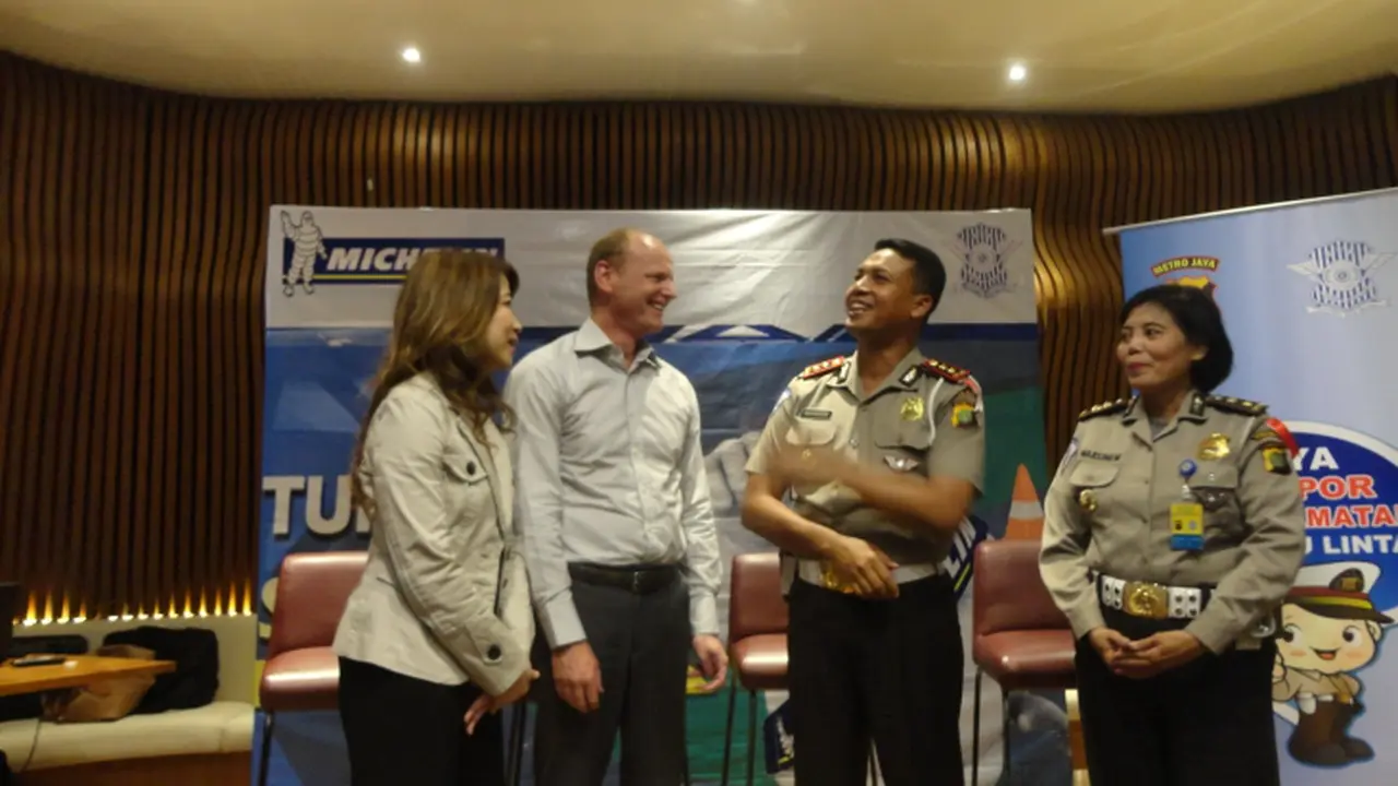 Gandeng POLRI, Michelin Beri Pendidikan Berkendara Pada Siswa SMA