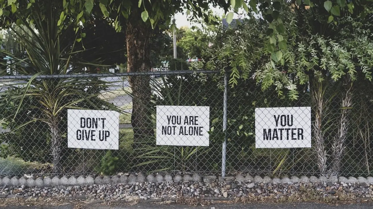 Ilustrasi mental health. Foto: Unsplash/ Dan Meyers