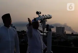 Selanjutnya hasil Rukyatul hilal tersebut akan dilaporkan sebagai bahan pertimbangan sidang isbat awal Ramadan 1444 Hijriah. (Liputan6.com/Herman Zakharia)