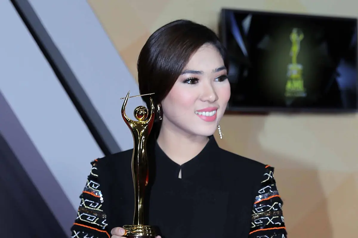 [Bintang] Isyana Sarasvati
