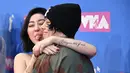 Miley Cyrus sendiri dikabarkan sudah khawatir saat Noah mulai berkencan dengan Lil Xan. (MIKE COPPOLA  GETTY IMAGES NORTH AMERICA  AFP)