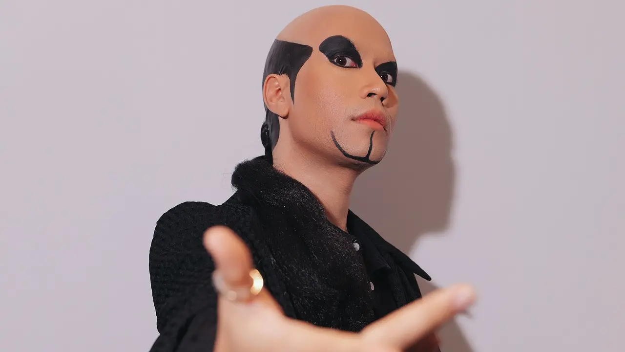 Vidi dandan ala Deddy Corbuzier