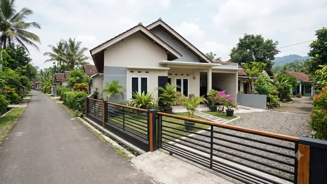 Desain Pagar Rumah Sederhana di Desa Tanpa Tembok Tinggi