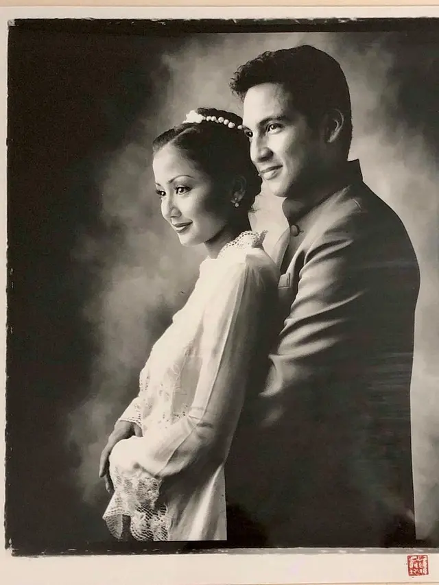 Baru Terungkap, Ini 7 Potret Lawas Pernikahan Amara dan Frans Mohede di Hongkong