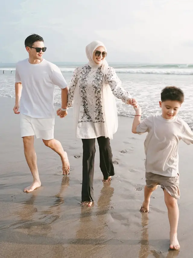 Citra Kirana liburan ke Bali bersama keluarga. [@citraciki]