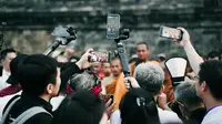 7 Rekomendasi Prompt Gemini AI Edit Foto Liburan Penuh Orang Jadi Cinematic, Wajib Dicoba