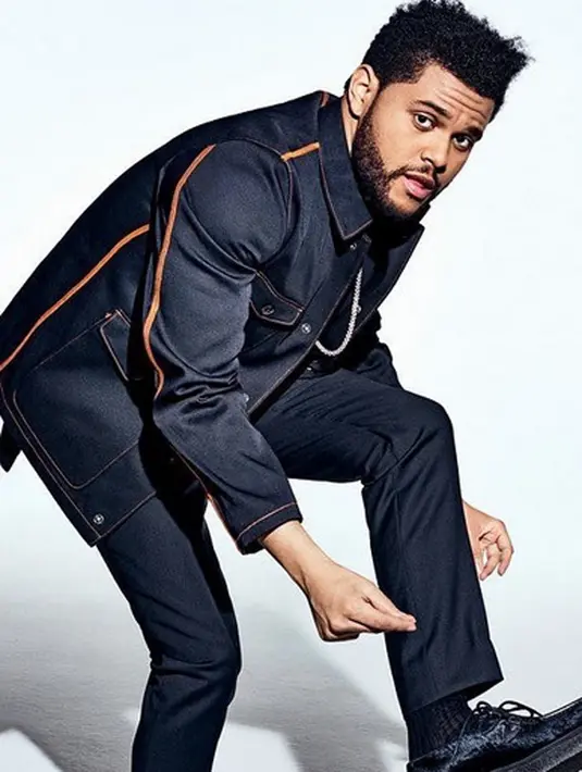 Melansir PEOPLE, kabar kedekatan Selena dan The Weeknd terbongkar di tanggal 10 Januari lalu. Namun rumornya pasangan ini telah bersama selama beberapa bulan. (Instagram/Theweeknd)