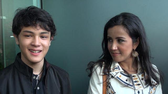 Andi Soraya Kaget Anaknya Akting Natural Showbiz Liputan6 Com