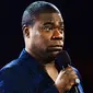 Komedian James McNair, yang punya nama panggung Jimmy Mack, tewas. Tracy Morgan Kritis.