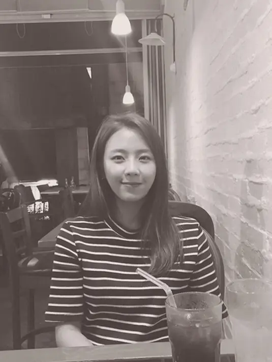 Skandal soal tersebar videonya yang bertindak tidak mengenakan terhadap Lee Tae Im beredar di internet, mengakibatkan dirinya dibanjiri komentar tak sedap dari penggemarnya, terutama masyarakat di Korea. (Instagram/Yeee_kk)