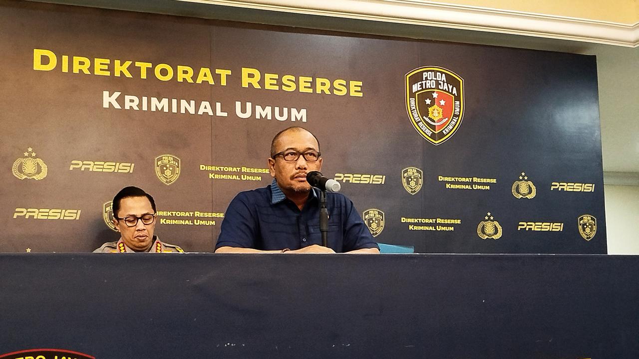 Direktur Reserse Kriminal Umum Polda Metro Jaya, Kombes Pol Wira Satya Triputra menerangkan soal judi online yang melibatkan pegawai Komdigi, Selasa (5/11/2024).