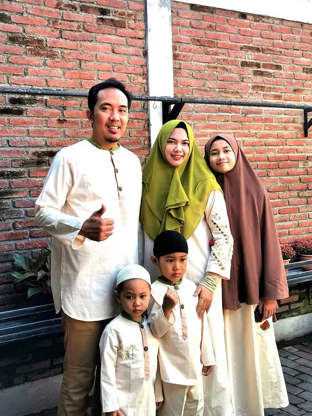Ghea Astrid dan Binawan
